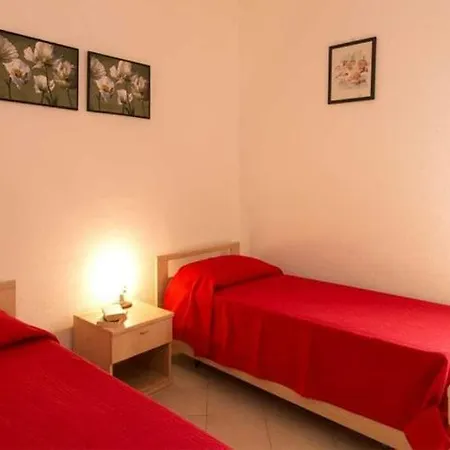 Villa Sleeps 4 Pool Air Con Alghero